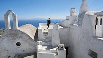 Santorini Discover Traditional villages Short tour