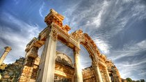 Private Tour to Ephesus, Terrace Houses, Selcuk Museum, Temple of Artemis