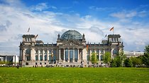 Private Tour: Exploring Berlin Sights by Car with photo stops