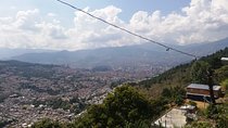 Comuna 8 and coffee tour 
