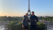 Running in Paris at dawn & see 10 secrets 