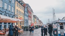 Hygge Walk in Copenhagen with a Local