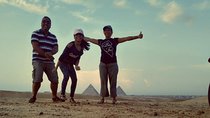 Explore The Great Pyramids of Giza & Sphinx