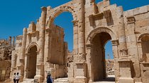Dead Sea and Jerash Day Tour from Amman