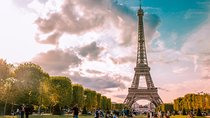 Explore the Instaworthy Spots of Paris with a Local