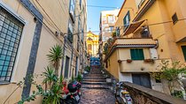 Explore the Instaworthy Spots of Naples with a Local