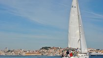 Lisbon Small Group Day Cruise with Historic Commentary & a Drink 
