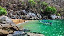 Hiking & Snorkeling to Mexico's Smallest Paradise Colomitos Beach