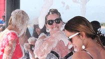 Side: Boat Tour with lunch and foam party