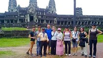 Full-Day Angkor Wat and Small Circuit Temples by Private Transport