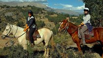 Cusco: Horseback ride to the Moon Temple and the Devil Balcony
