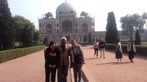 Full day sightseeing of Old and New Delhi