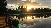 Angkor Park Sunrise Private Tour