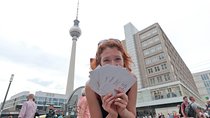 City tour in the form of a scavenger hunt through Berlin Mitte