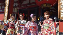 Ride a rickshaw wearing a kimono in Asakusa! Enjoy authentic traditional culture!