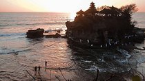 Tanah Lot Sonnenuntergang & Norden Bali Touren mit Deutschsprachigem Reiseleiter