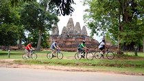 Full-Day Angkor Temple Bike Tour from Siem Reap Inclusive of Lunch