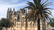 Fatima Tour + Batalha Monastery + Nazareth + Óbidos