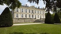 Full-day wine tour in Saint-Emilion (Premium Sedan)
