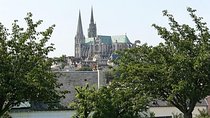 Chartres and Versailles Private Full-day tour