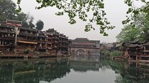 2-Day Fenghuang old town Private Tour from Zhangjiajie