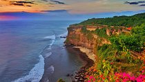 Uluwatu, Kecak Dance and Seafood Dinner Tour Packages