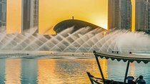 Dubai: Fountain Show and Burj Lake Ride by Traditional Boat