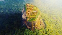 Sigiriya Rock Fortress and Dambulla Cave Temples Private Day Trip