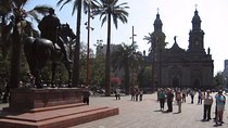 City Tour Santiago Walking + Typical Tastings + Teleférico and Funicular