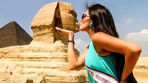 Private Tour to Giza Pyramids, & the National Museum & Old Coptic city & Bazaar