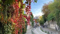 Montmartre Semi Private Walking Tour MAX 6 PEOPLE Guaranteed