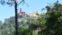 Sintra and Cascais with a Local Guide - Group tour starting from Sintra