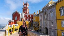 Lisbon Special : Sintra & Pena Palace Highlights Tour (Full-Day)