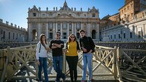 Fast-Access Vatican Museums & Sistine Chapel tour by Tommaso 