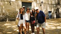 Barcelona Highlights & Secrets Private Tour with Tapa & Drink 