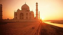 Private Day Tour of Taj Mahal and Agra Fort by Superfast Train