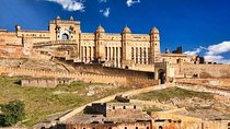 Full-Day Private Tour Heritage of Jaipur with Amber Fort