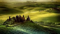 Day trip from Florence: Deluxe Wine Tasting Tour in Montalcino - private tour
