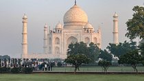 Sunrise Taj Mahal Tour from Delhi With Guide