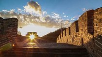Beijing Private Tour: Mutianyu Great Wall, 798 Art Zone + Folk Art Show with Tea