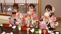 No Bitter Matcha! Casual Tea Ceremony Experience with the Finest Tea Leaves