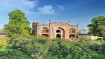Taj Mahal Agra Fort and Baby Taj One Day Guided Tour From Delhi
