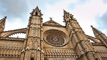 Private 4-hour tour of Palma de Mallorca w/ driver & guide (Hotel/port pick up)
