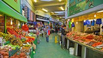Brixton Market Tour with African and Caribbean Cuisine