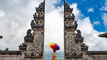 Bali Instagram Tour: Lempuyang Temple, Tirta Gangga and Tukad Cepung Waterfall
