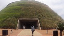 Cradle of human kind maropeng and sterkfontein Day Tours
