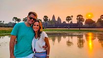 Angkor Wat: Highlights and Sunrise Guided Tour