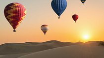 Amazing Views Of Dubai Beautiful Desert By Hot Air Balloon From Dubai