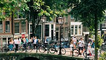 Amsterdam's Unexpected Treasures Private Walking Tour