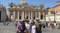 Rome Private Historical Guided Tour with Lunch and Entry Tickets